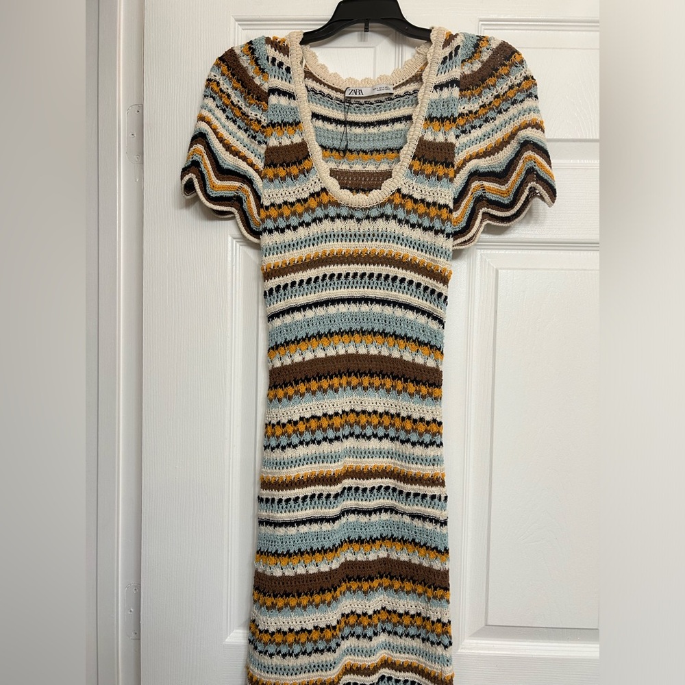 MOVING SALE Zara dress